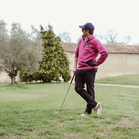 Chateau De La Vallade