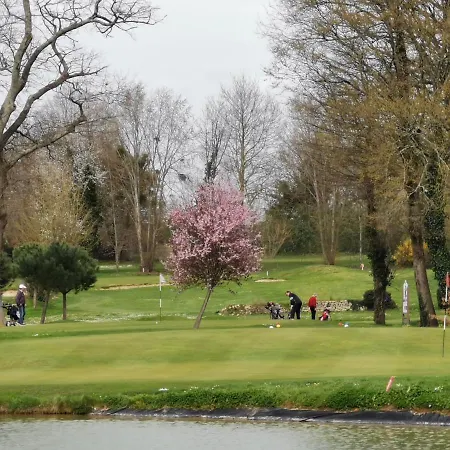 Chateau De La Vallade Πανσιόν Saint-Porchaire