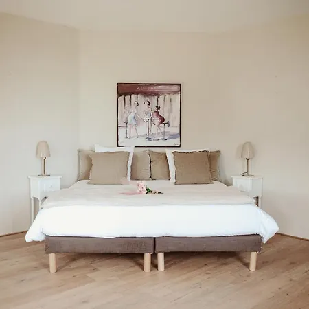 Chateau De La Vallade