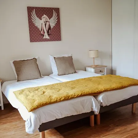 Chateau De La Vallade