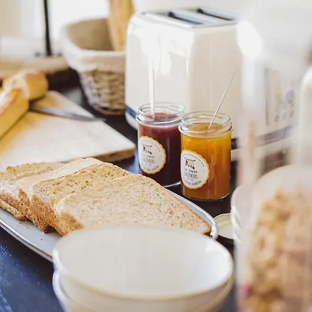 Πανσιόν Chateau De La Vallade Saint-Porchaire