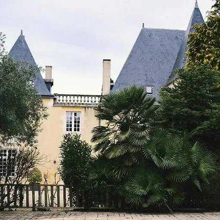 Chateau De La Vallade *
