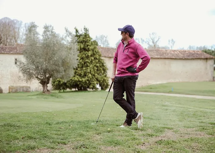 Chateau De La Vallade