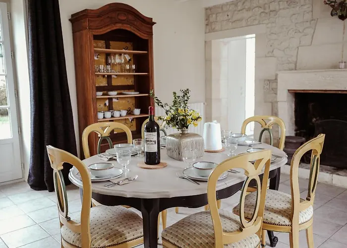 Guest house Chateau De La Vallade *