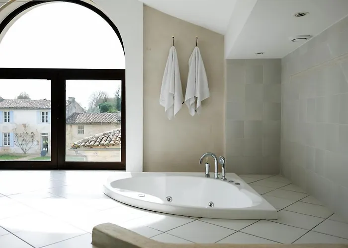 Guest house Chateau De La Vallade *