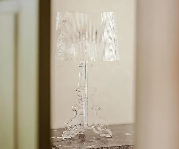 Chateau De La Vallade Pensión *