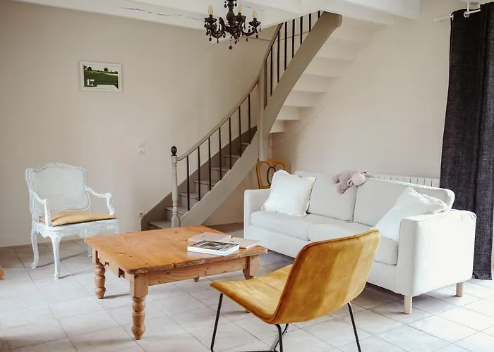 Chateau De La Vallade *