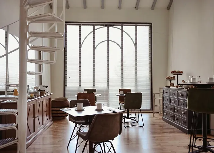 Chateau De La Vallade * Saint-Porchaire